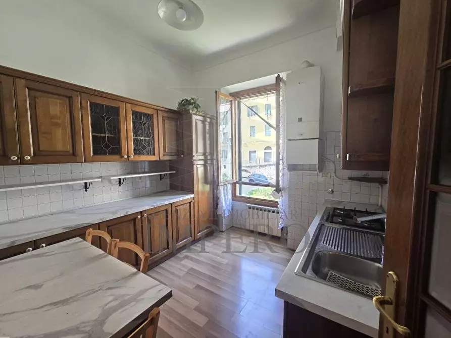 Immagine 6 di Quadrilocale in vendita  in Via Trossarelli 6a a Ventimiglia