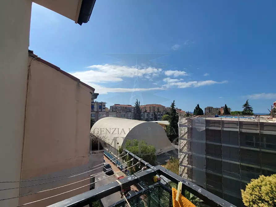 Immagine 16 di Trilocale in vendita  in Corso Genova 82 a Ventimiglia