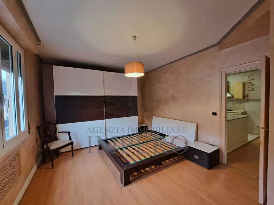 Immagine 14 di Trilocale in vendita  in Via de Amicis 16 a Ventimiglia