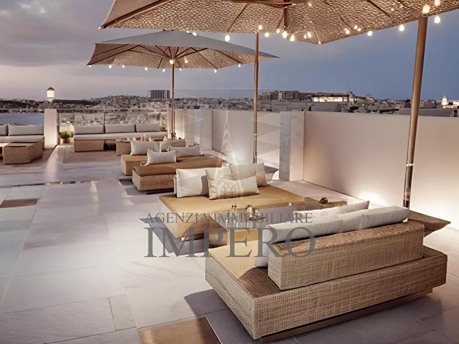 Immagine 23 di Albergo/B&B/Residence in vendita  in via regina margherita 97 a San Remo