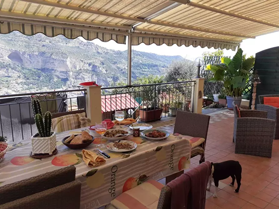 Immagine 3 di Porzione di casa in vendita  in Via Sant'Anna 111 a Ventimiglia