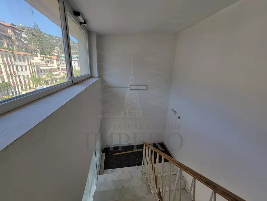 Immagine 72 di Albergo/B&B/Residence in vendita  in via regina margherita 97 a San Remo