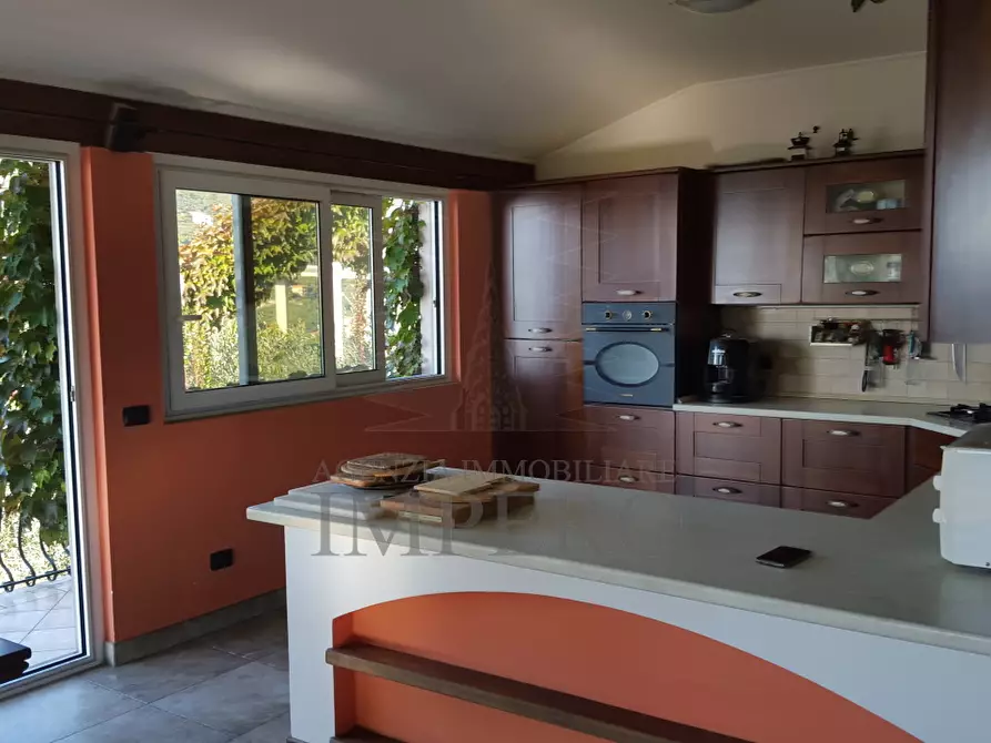 Immagine 4 di Villa in vendita  in Via Piemattone 10 a Ventimiglia