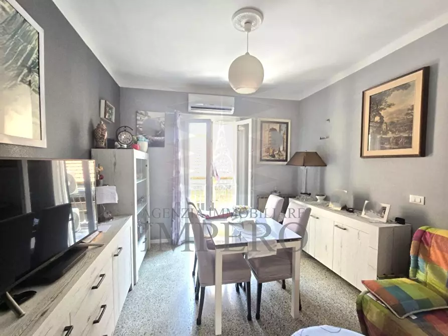 Immagine 4 di Trilocale in vendita  in Corso Limone Piemonte 30 a Ventimiglia