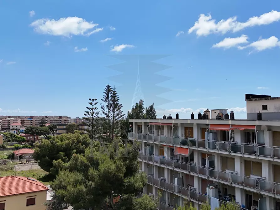 Immagine 33 di Quadrilocale in vendita  in Via Cornelio Tacito 2 a Ventimiglia