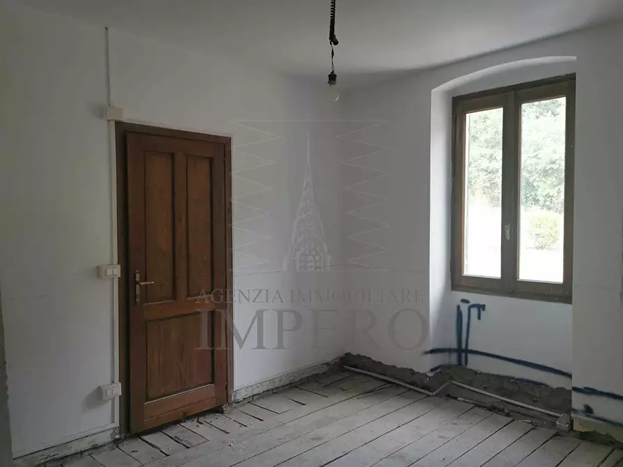 Immagine 12 di Trilocale in vendita  in Via Nuova 10 a Isolabona