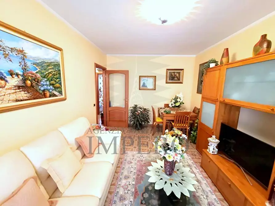 Immagine 11 di Quadrilocale in vendita  in Via Bandette 26 a Ventimiglia