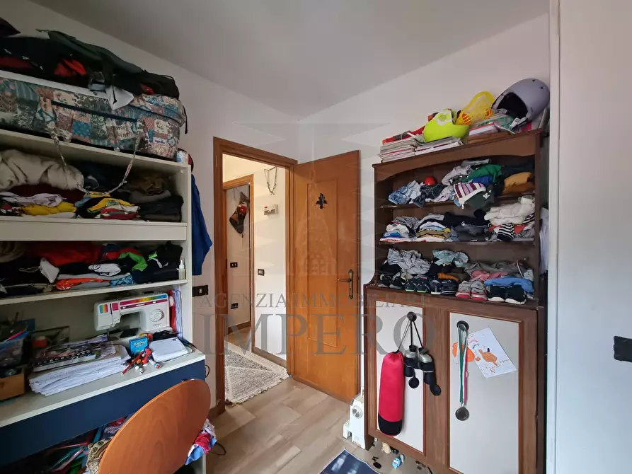 Immagine 12 di Bilocale in vendita  in Piazza Giuseppe Garibaldi 1 a Camporosso