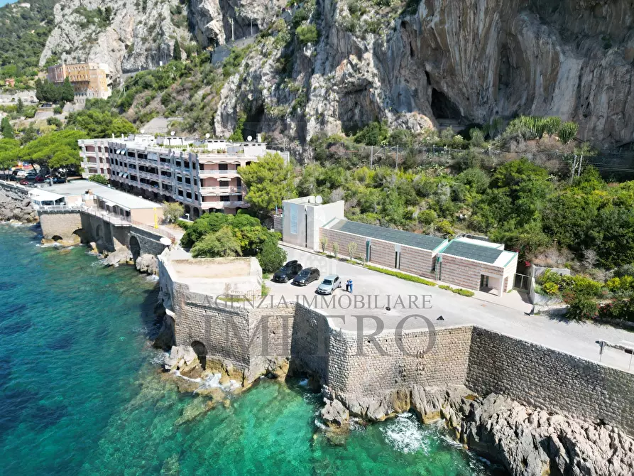Immagine 18 di Quadrilocale in vendita  in Via Balzi Rossi 7 a Ventimiglia