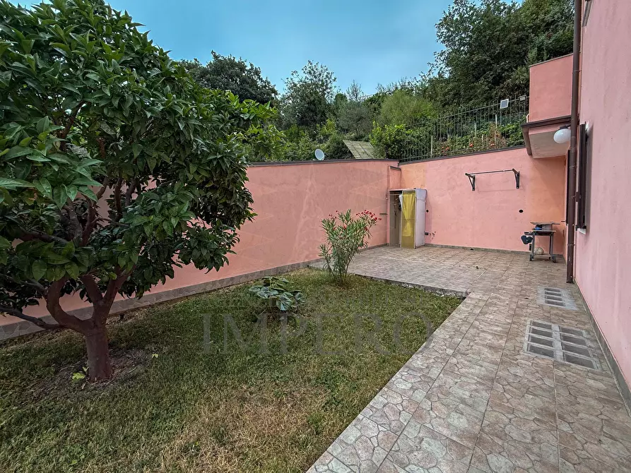 Immagine 24 di Villa in vendita  in Via del Commercio 1 a Camporosso