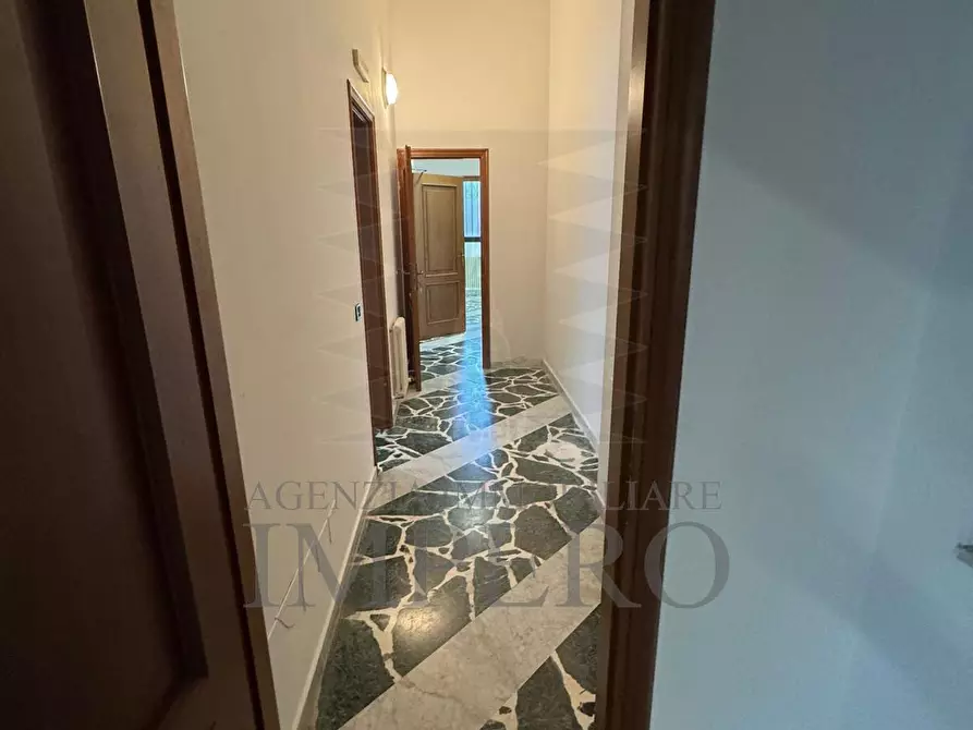 Immagine 16 di Pentalocale in vendita  in Via Vittorio Veneto 10 a Bordighera