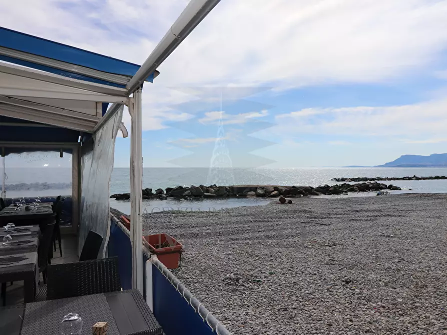Immagine 17 di Bar / Ristorante in vendita  in Passeggiata Cavallotti 4 a Ventimiglia