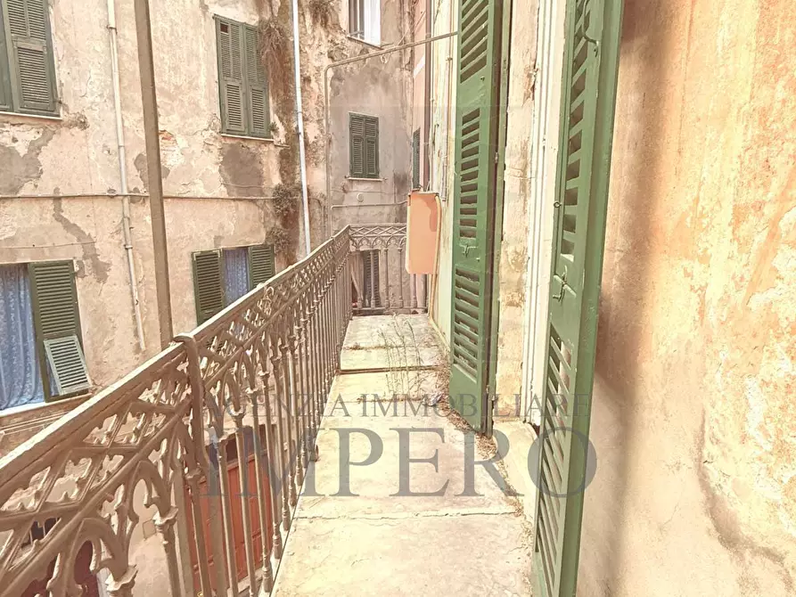 Immagine 29 di Pentalocale in vendita  in Piazza del Canto 6 a Ventimiglia