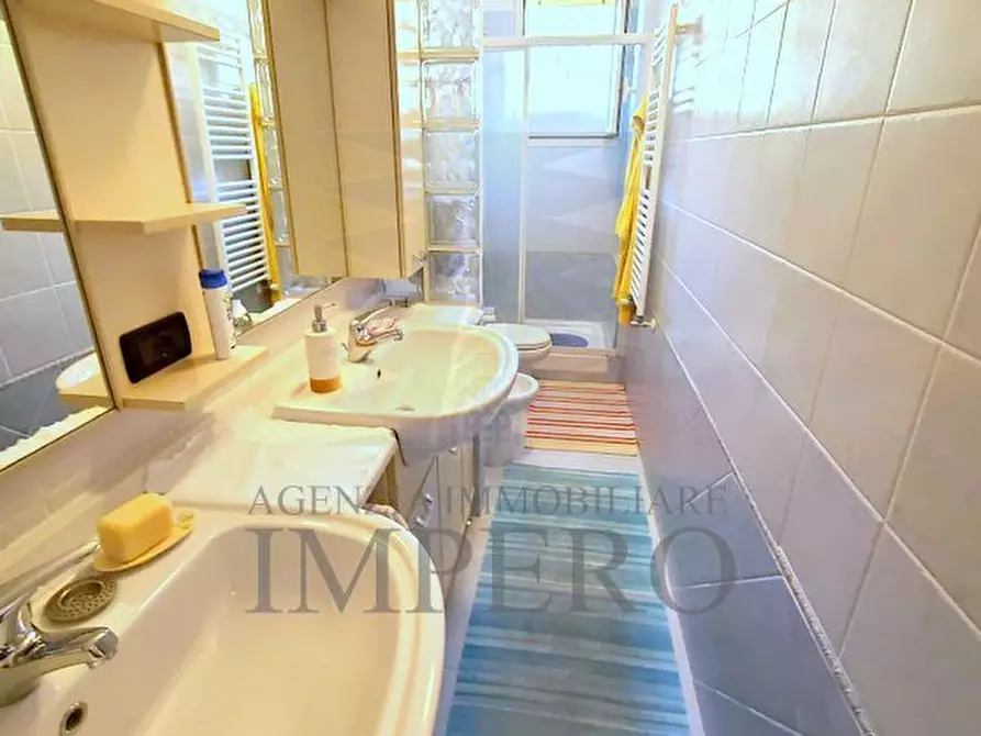 Immagine 13 di Bilocale in vendita  in Passaggio Trento Trieste a Ventimiglia