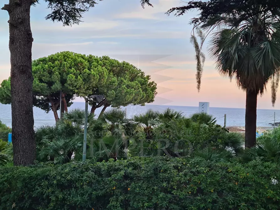 Immagine 22 di Bilocale in vendita  in Via Pietralunga 1 a San Remo