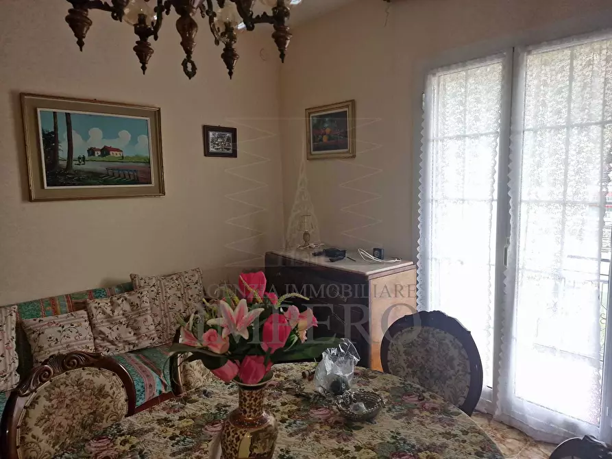 Immagine 35 di Quadrilocale in vendita  in Via Gallardi 133 a Ventimiglia