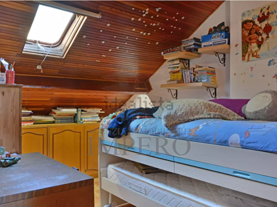 Immagine 17 di Quadrilocale in vendita  in Via delle Gerbere 1F a Ventimiglia