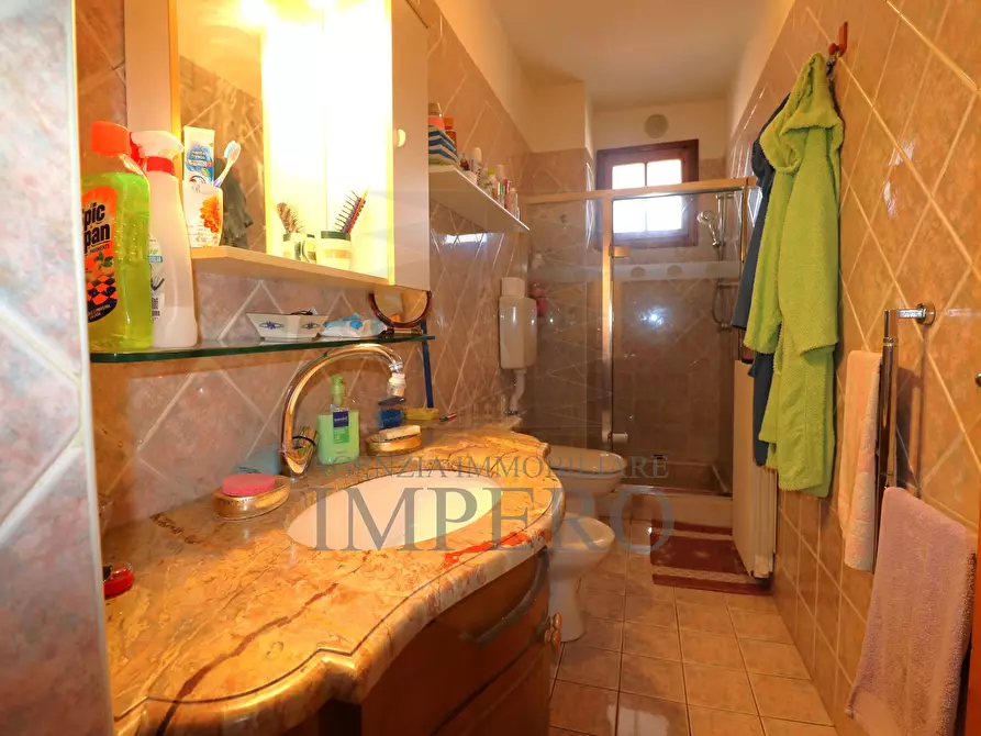 Immagine 14 di Porzione di casa in vendita  in Via dell'Opera 14 a Ventimiglia