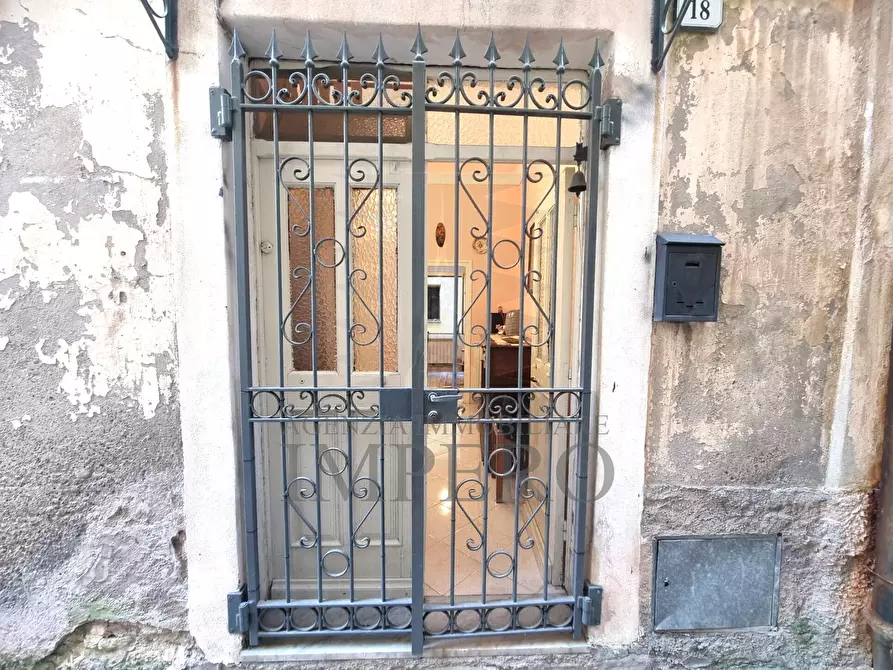 Immagine 11 di Bilocale in vendita  in Vico Saonese 18 a Ventimiglia