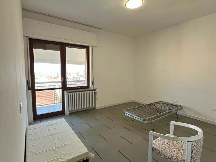 Immagine 14 di Quadrilocale in affitto  a Francavilla Al Mare