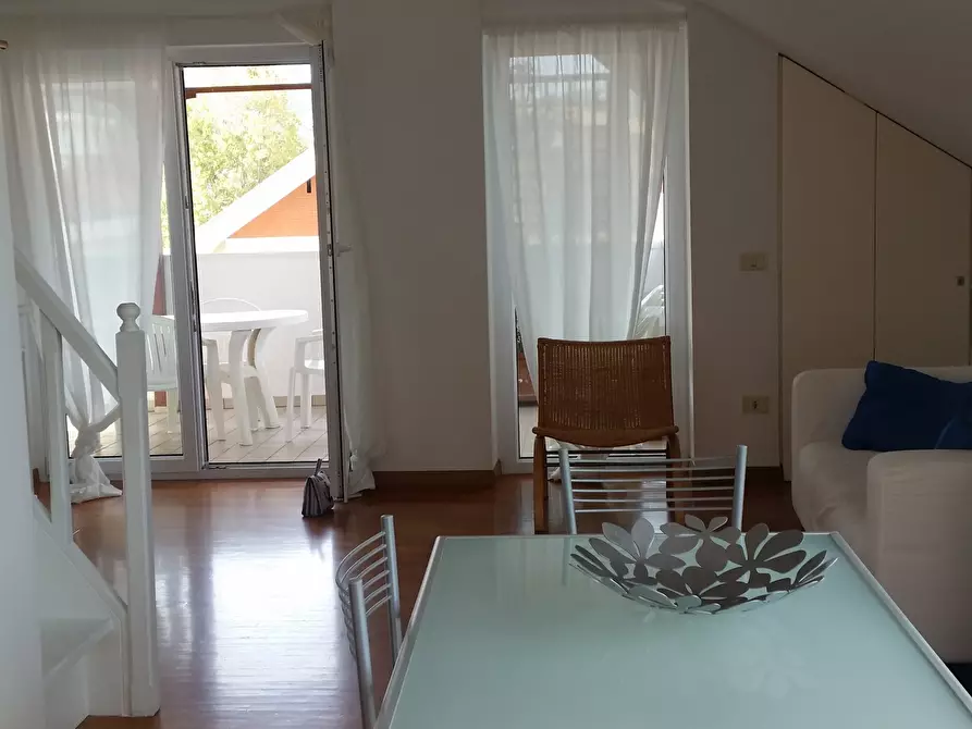 Immagine 4 di Trilocale in affitto  a Francavilla Al Mare