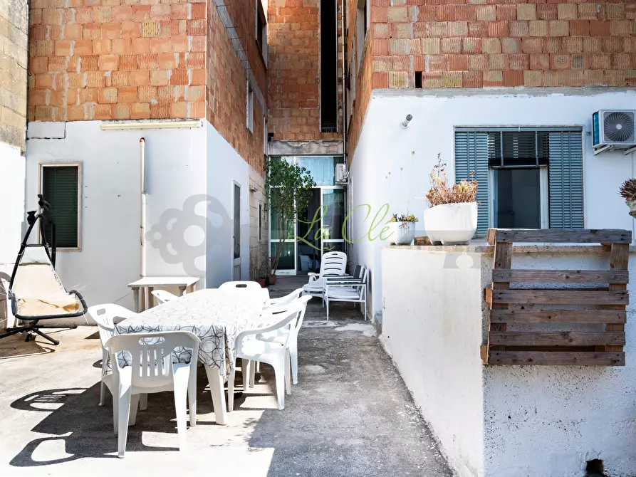 Immagine 36 di Casa bifamiliare in vendita  a Cavallino