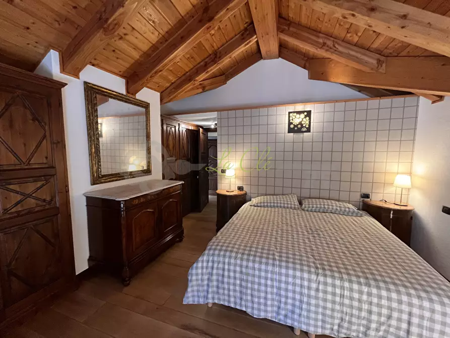 Immagine 11 di Pentalocale in affitto  in Regione Belvedere 4 a Courmayeur