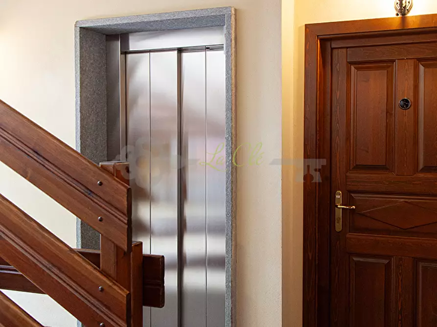 Immagine 16 di Bilocale in vendita  in Rue du Mont Blanc 2 a Morgex