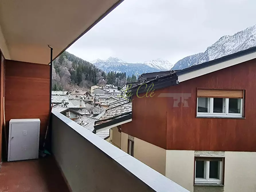Immagine 20 di Quadrilocale in affitto  in Via Roma 10 a Courmayeur