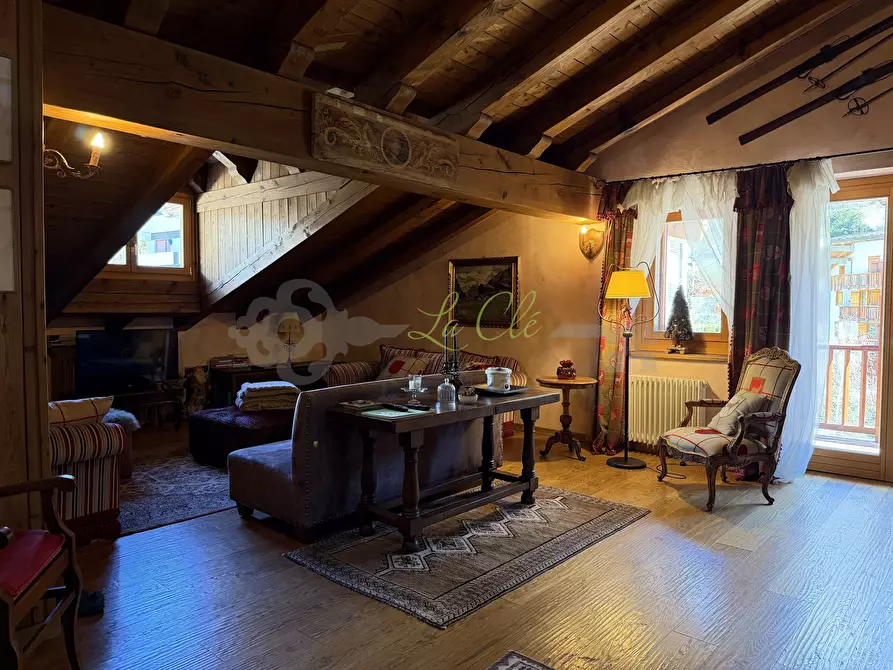 Immagine 7 di Trilocale in affitto  in Strada Regionale 41 a Courmayeur