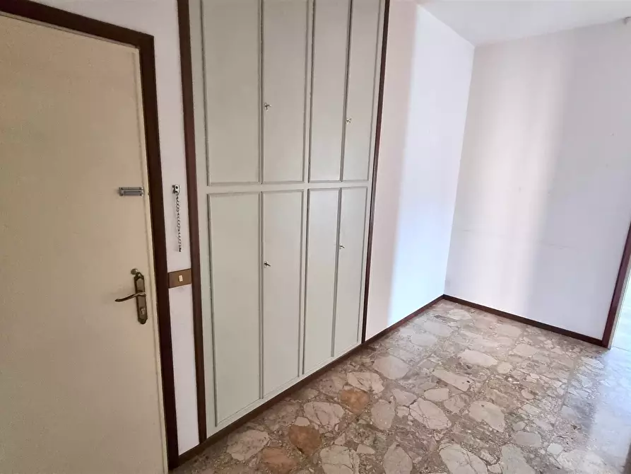 Immagine 5 di Trilocale in affitto  in Strada Langhirano 462 a Parma