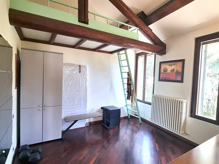 Immagine 19 di Trilocale in vendita  in Strada Bassa dei Folli 200 a Parma