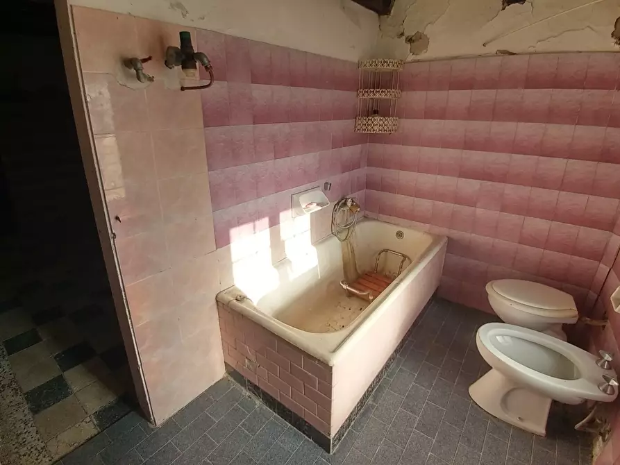 Immagine 29 di Rustico / casale in vendita  in Via Montalbano 3370 a Zocca