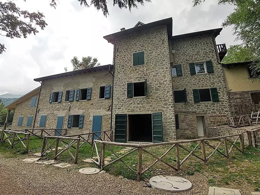 Immagine 1 di Porzione di casa in vendita  in Via Cimoncino 1091 a Fanano