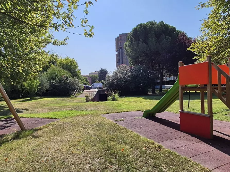 Immagine 27 di Quadrilocale in vendita  in via ruffini 75 a Modena