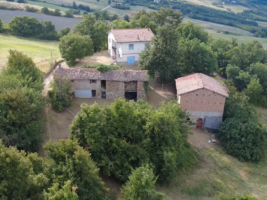 Immagine 1 di Rustico / casale in vendita  in Via della Pace 4 a Valsamoggia