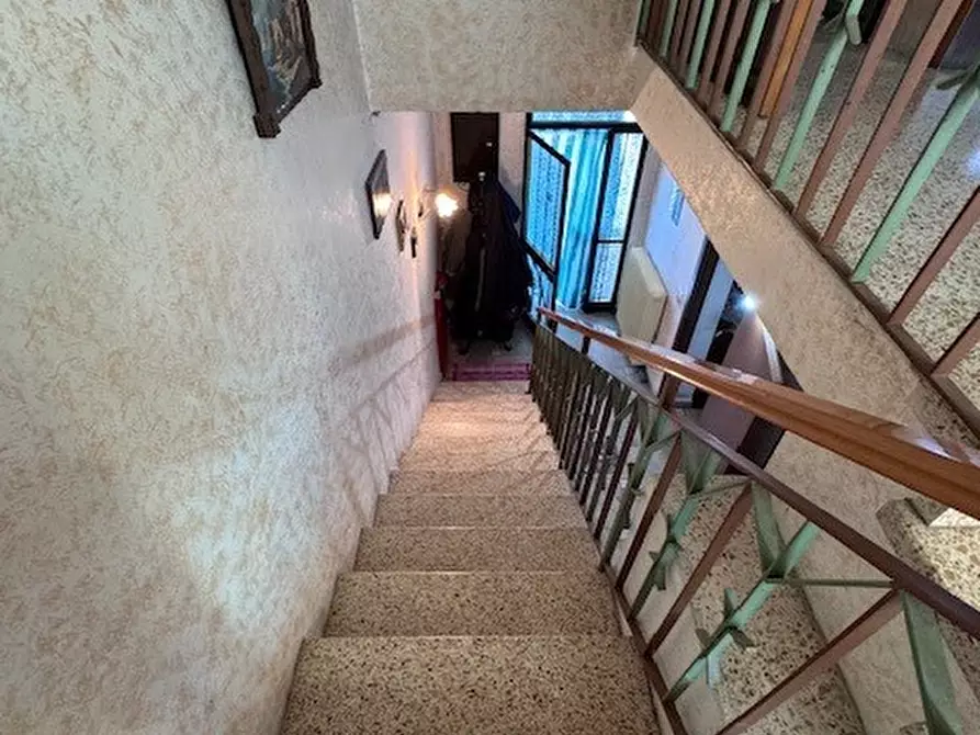 Immagine 4 di Casa bifamiliare in vendita  a Ceregnano