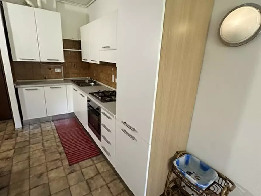 Immagine 1 di Bilocale in affitto  a Rovigo