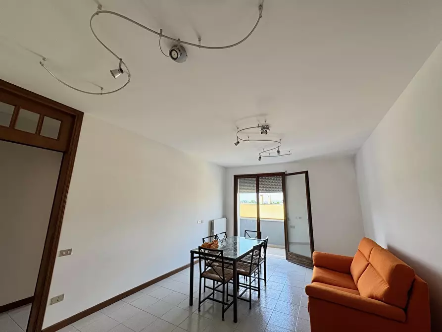 Immagine 13 di Quadrilocale in vendita  a Rovigo