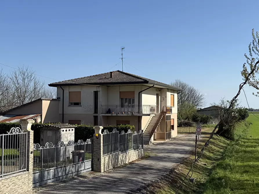 Immagine 7 di Casa indipendente in vendita  in Via Giosuè Carducci 2605 a Ceregnano