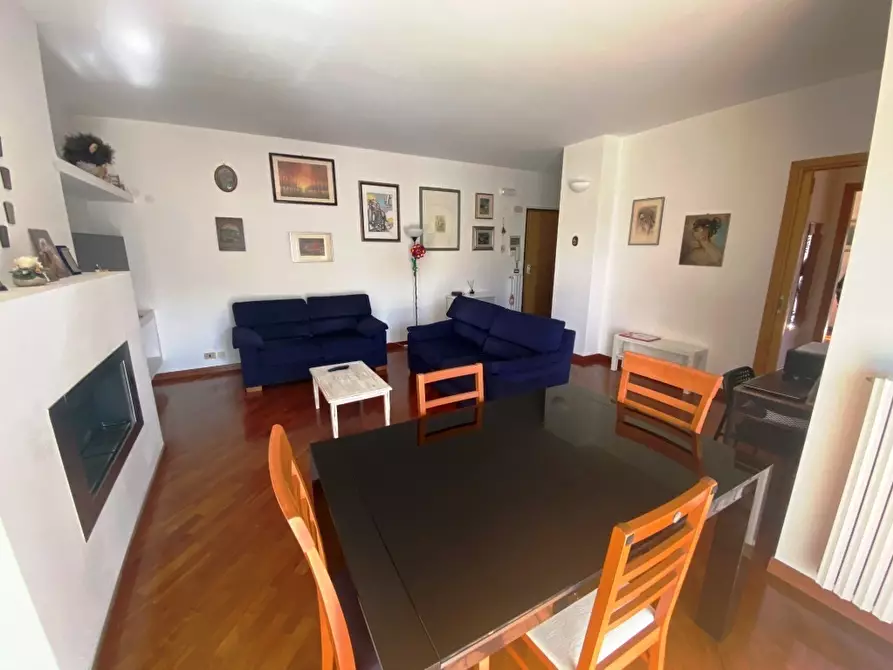 Immagine 4 di Trilocale in vendita  in Via g. di vittorio 4/B a Casamassima