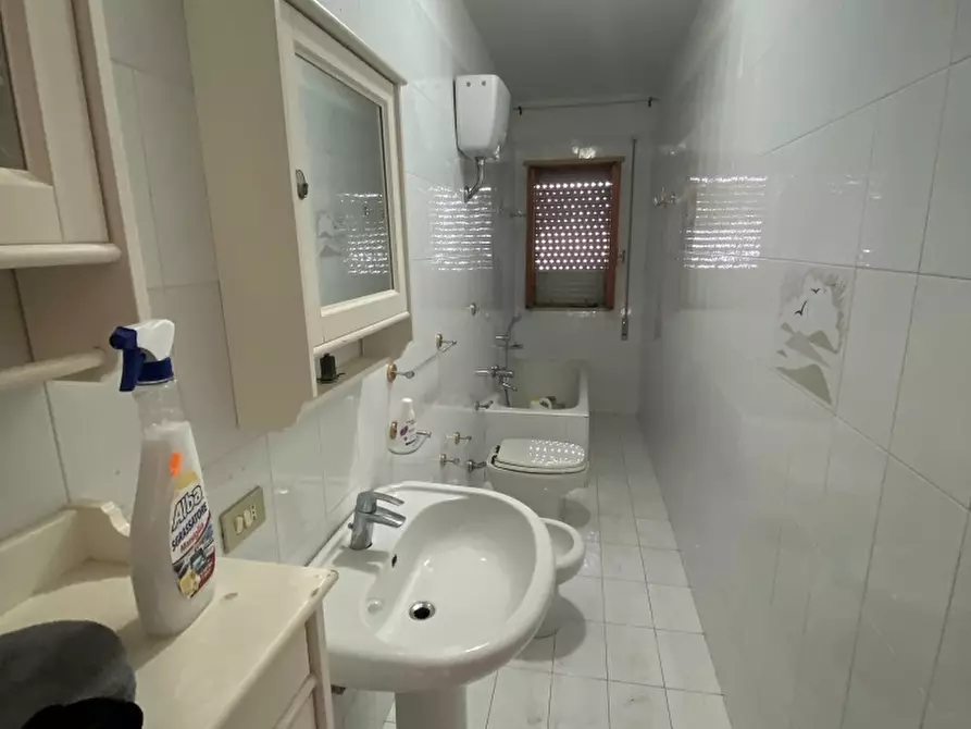 Immagine 11 di Porzione di casa in vendita  in Via Trento 59 a Adelfia