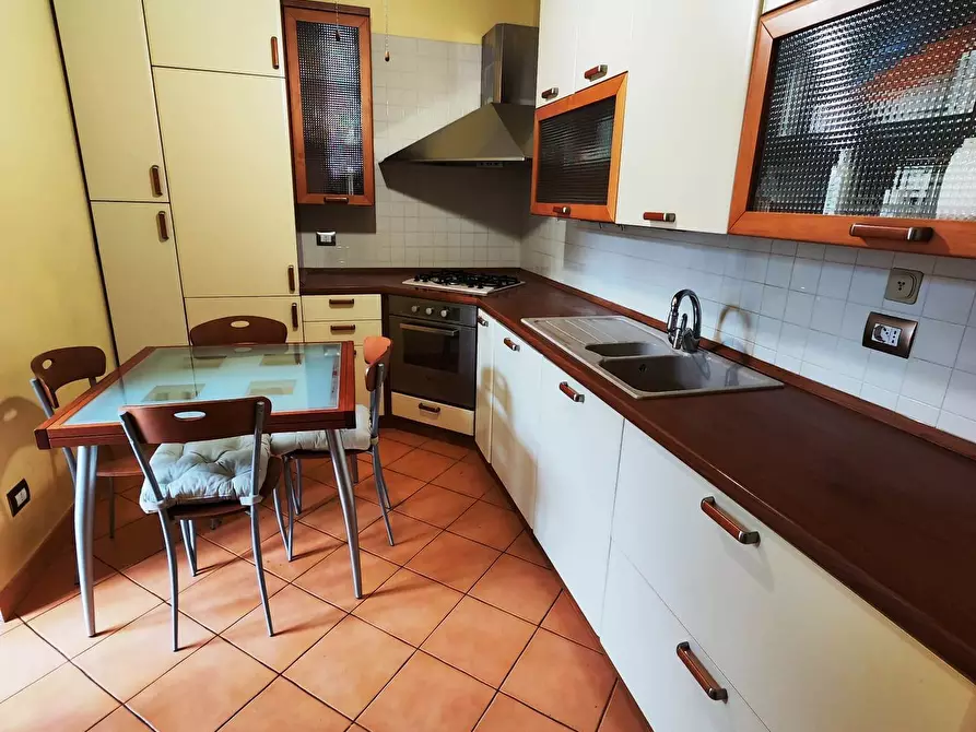 Immagine 5 di Villa in vendita  in Via Frisini 20 a Casamassima