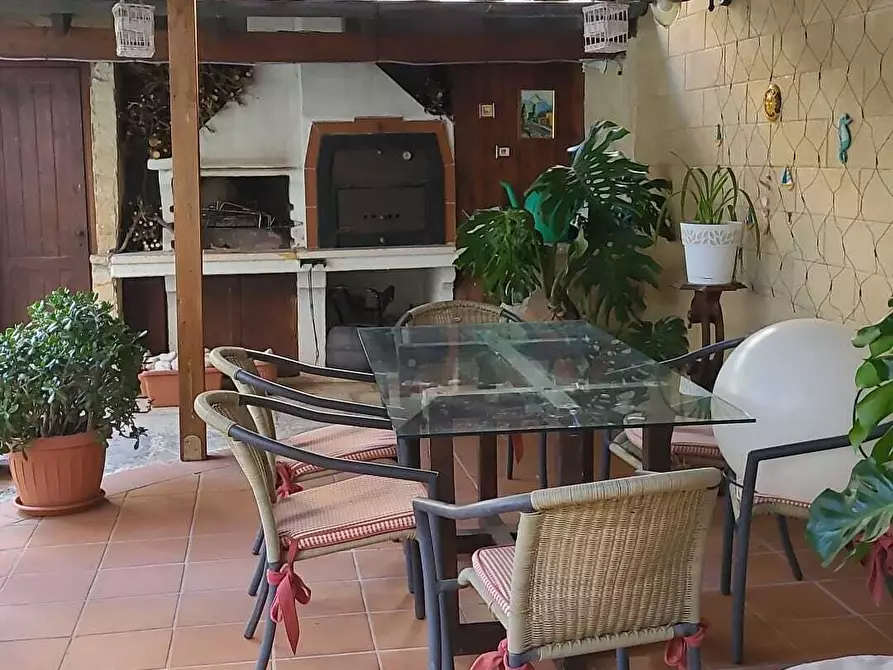 Immagine 14 di Villa in vendita  in Via Angelo Michele Pesce 62 a Casamassima