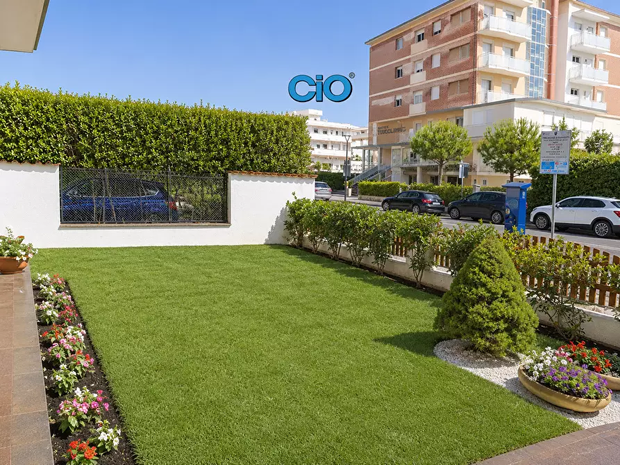 Immagine 27 di Villa in vendita  a Cervia