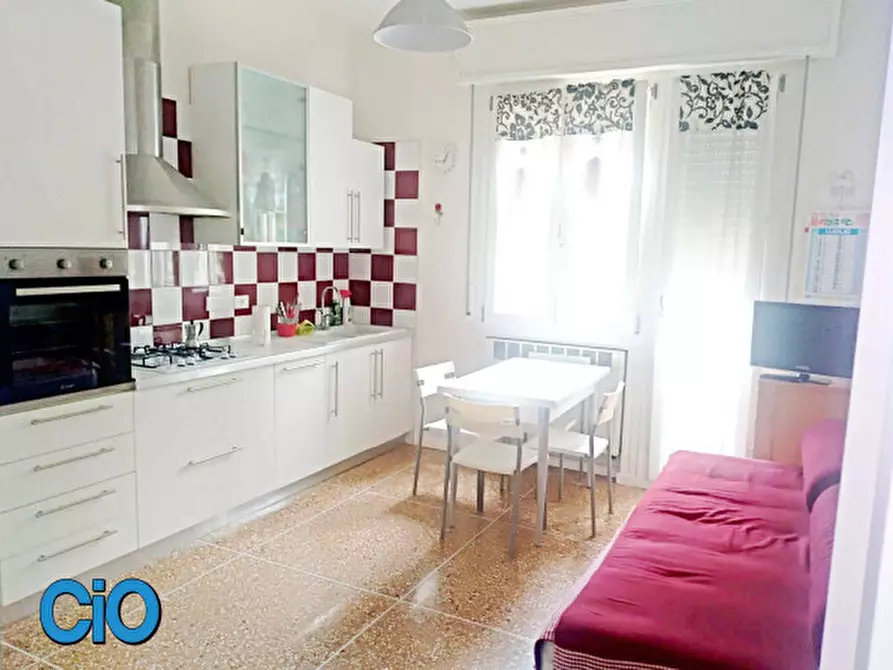 Immagine 2 di Bilocale in affitto  a Bologna