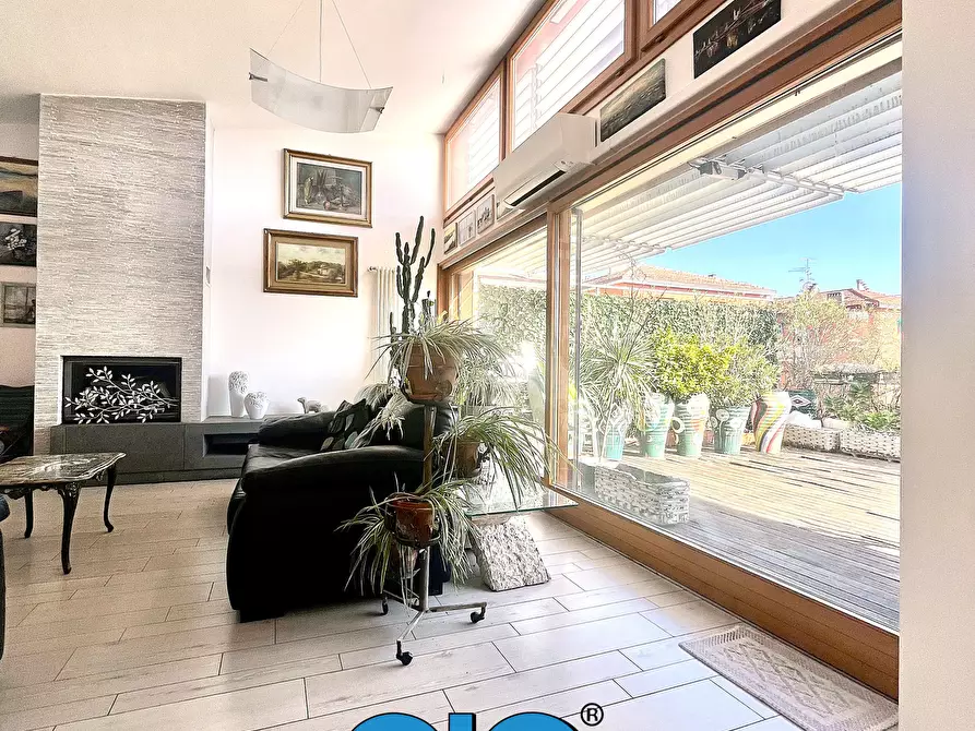 Immagine 6 di Attico in vendita  a Bologna