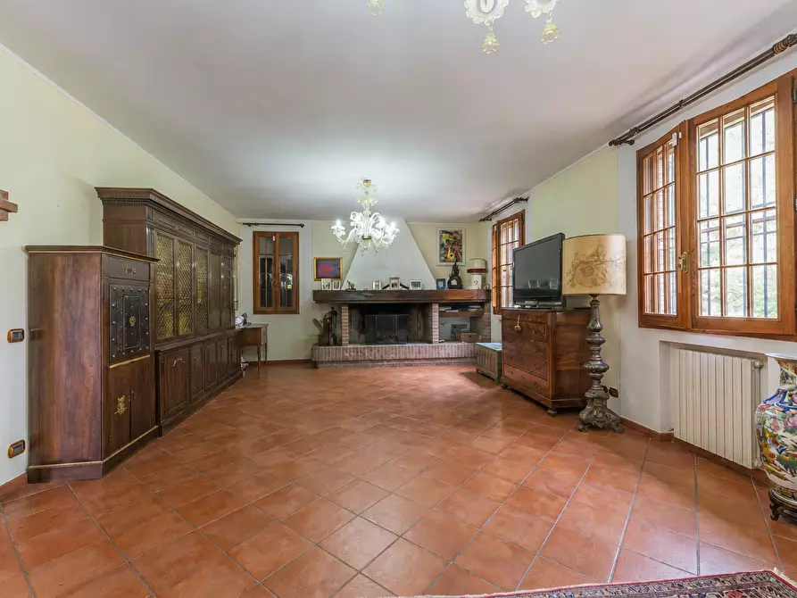 Immagine 12 di Villa in vendita  a Pieve Di Cento
