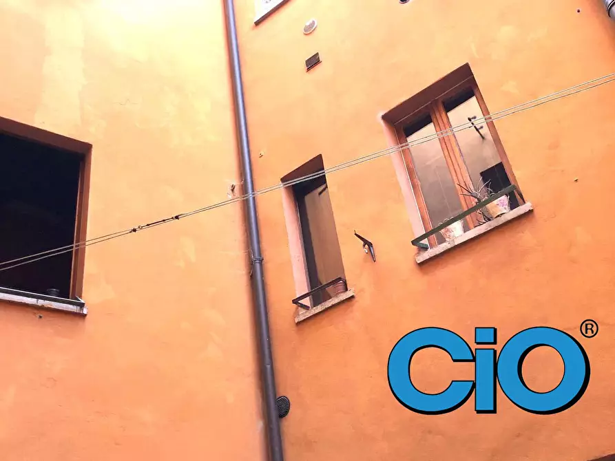 Immagine 2 di Appartamento in vendita  a Bologna