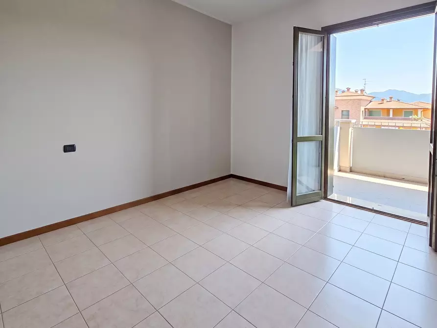 Immagine 9 di Bilocale in vendita  in Via Piemonte a Brescia